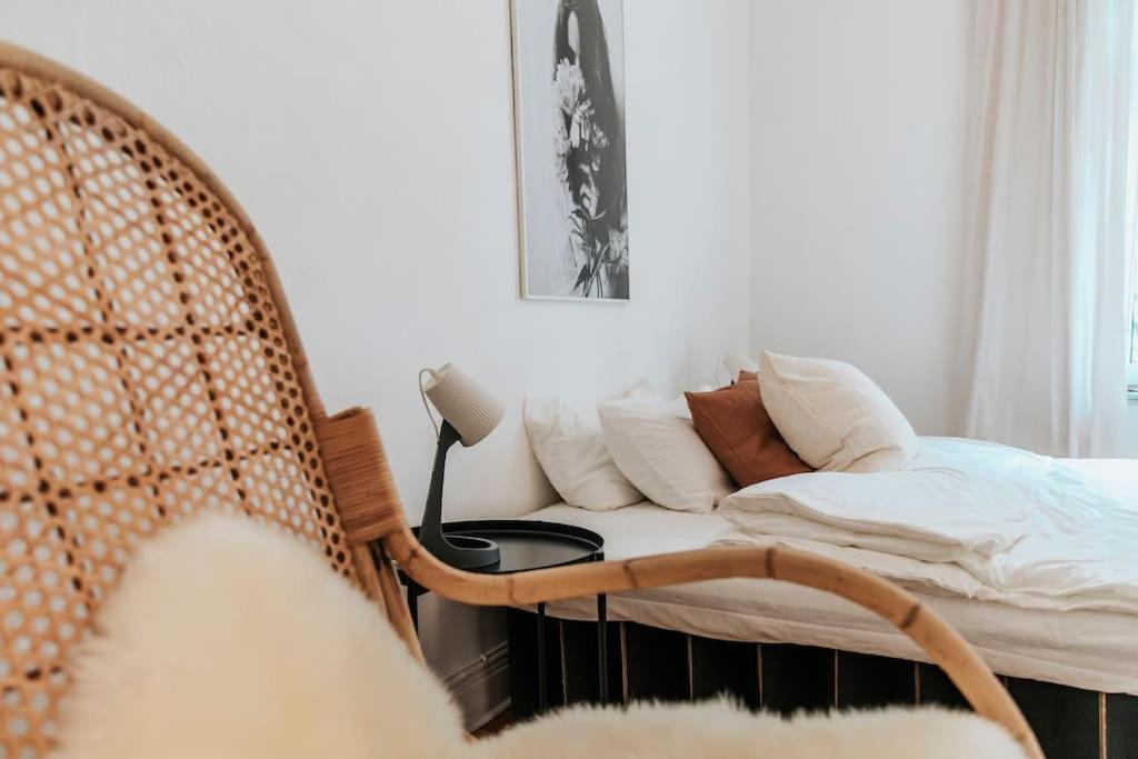 Altbautraum! 2 Zimmer Mit 24H Check-In Kiel Esterno foto